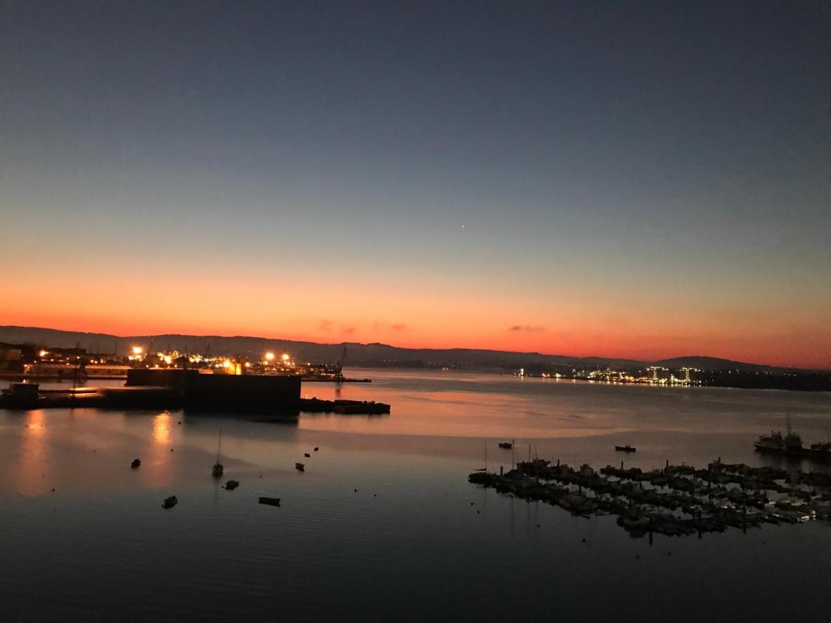 Grana Beach Ferrol А-Корунья Екстер'єр фото